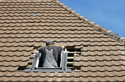 Pose de velux - Mesnil-sur-l'Estrée